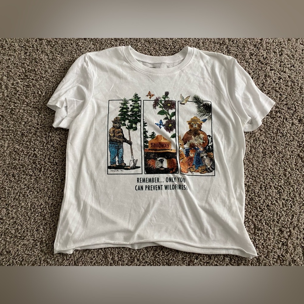 Smokey the bear merch tee